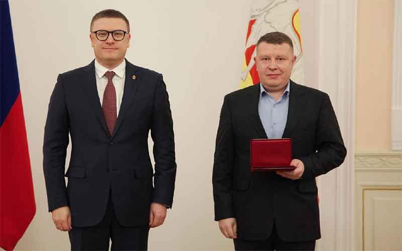 Два работника ЧЦЗ получили звание «Заслуженный металлург»