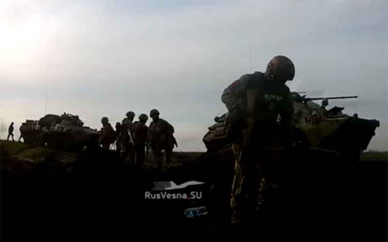 Российский спецназ после боя показал окопы ВСУ, заваленные трупами солдат