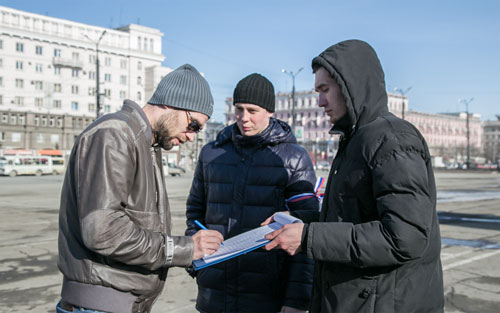 А что, в Челябинской области опять кто-то в войну решил поиграть?