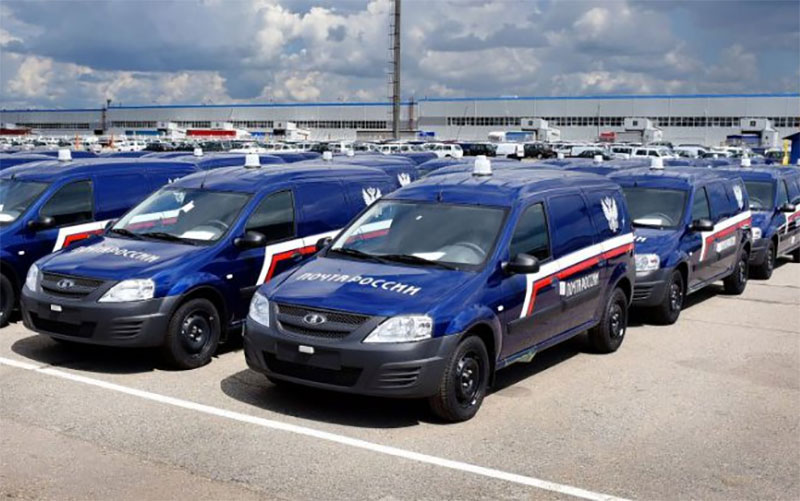 Автопарк челябинской почты пополнился новыми автомобилями LADA Largus Почта России