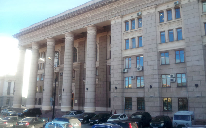 Здание головного офиса Челябэнерго Уральские энергетики совершенствуют работу с клиентами