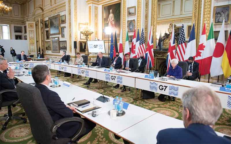 министры финансов G7 Страны G7 обложили Google, Facebook, Apple и Amazon 15% налогом