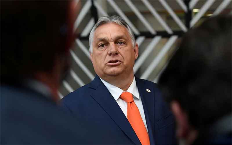 Евросоюз требует от Орбана отказаться от закона о борьбе с ЛГБТ