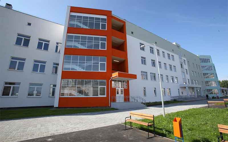 На строительство новых школ в регионах направят 43,5 млрд рублей