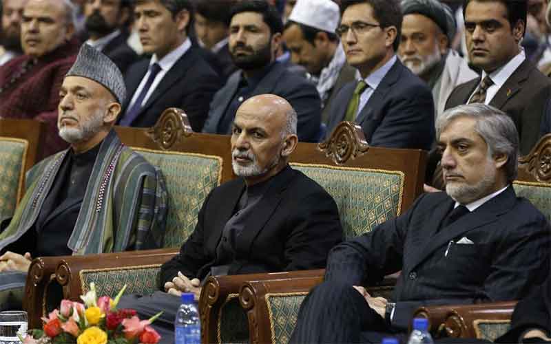 Афганские лидеры отправятся в Катар для переговоров с талибами