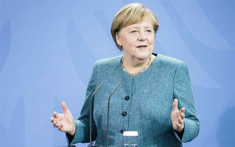 Меркель продолжает гнуть свою линию в вопросах миграции
