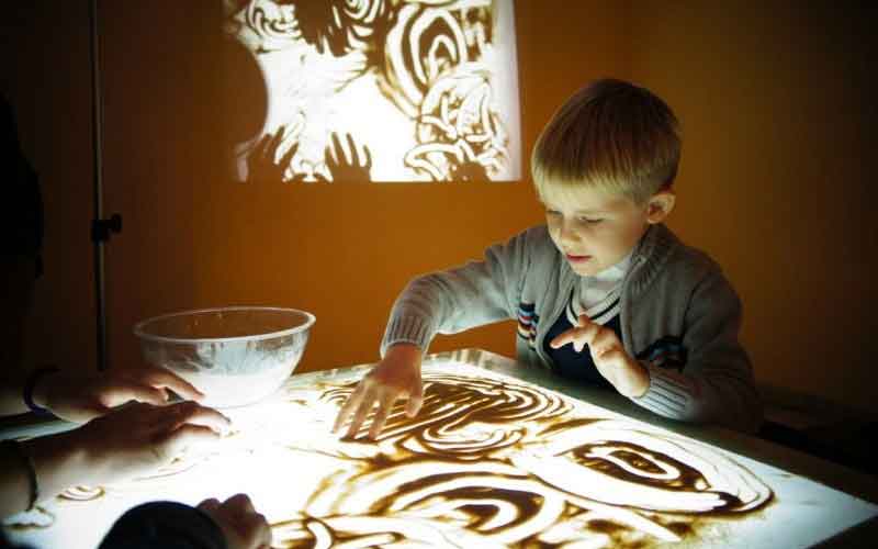 В Челябинске 13 ноября стартует проект для детей «Песочные сказки»