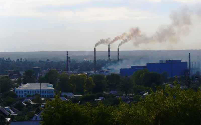 Ашинский металлургический завод своими сбросами загрязняет реку Сим