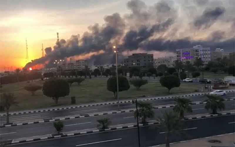 Нефтяные заводы в Саудовской Аравии атаковали БПЛА хуситов