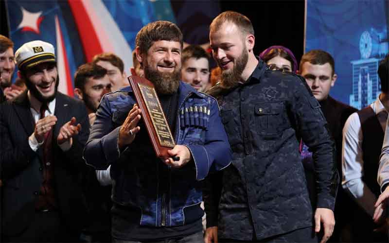 Кадыров обещал пристроить Зеленского в команду КВН Чечни