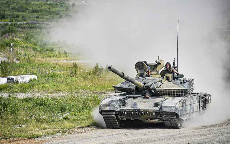 Эшелон танков Т-90М «Прорыв» из Нижнего Тагила отправлен в войска 