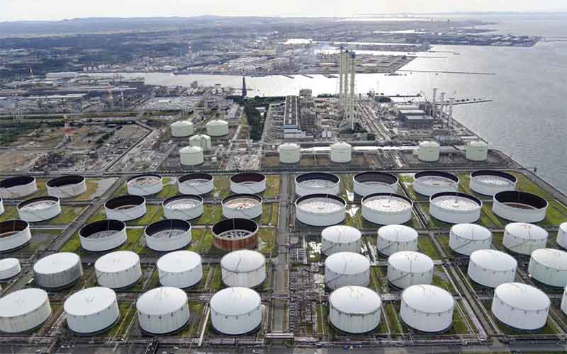 Нефтехранилища Цены на нефть растут на надеждах на восстановление спроса в Китае