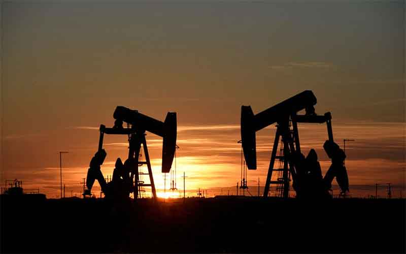 Нефтяные торги открылись с роста цен