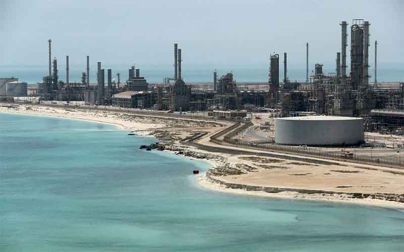 НПЗ в Саудовской Аравии Саудовская Аравия увеличит добычу нефти, если Россия попадет под санкции