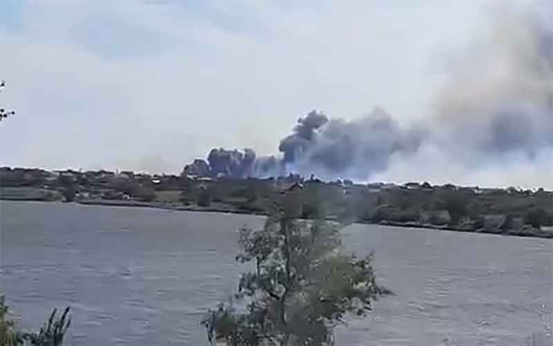 Появилось сообщение о причинах взрывов на аэродроме в Крыму