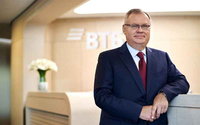 Глава ВТБ Андрей Костин стал почетным профессором МГУ