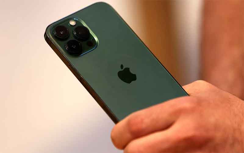 Бразилия потребовала от Apple приостановить продажи iPhone без зарядного устройства