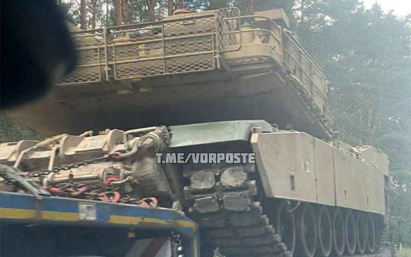 Танк «Abrams» сняли на дорогах Украины