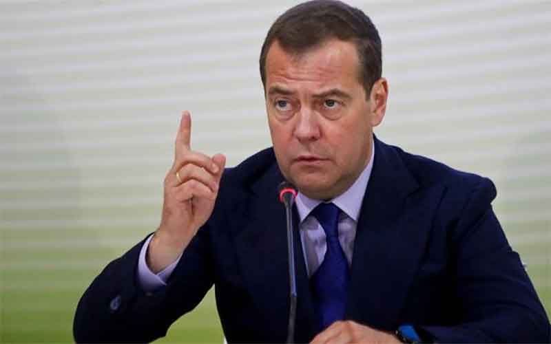 Медведев напомнил, что в 1983 году США взорвали трубопровод в Никарагау