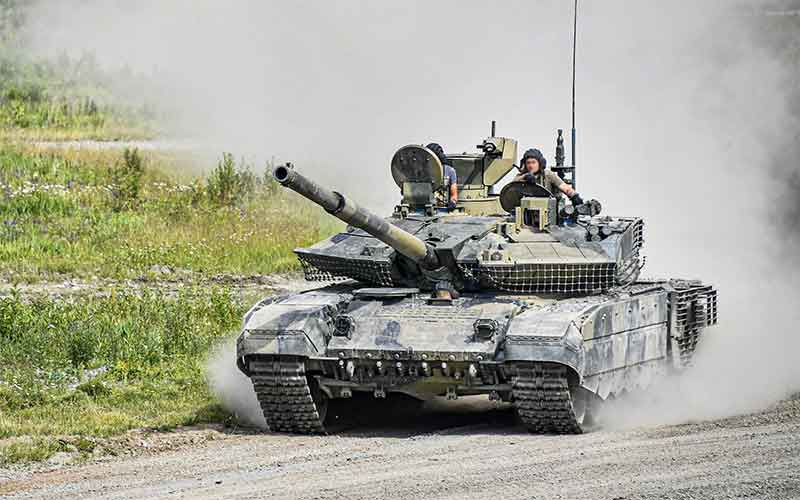 Уралвагонзавод отмечает 30-летие своего танка Т-90