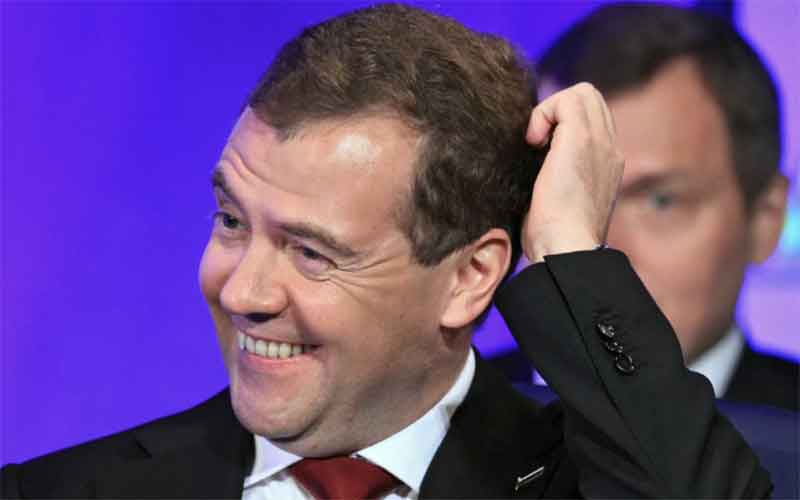 Дмитрий Медведев в соцсетях высказался «про тётку Урсулу и немца Олофа»