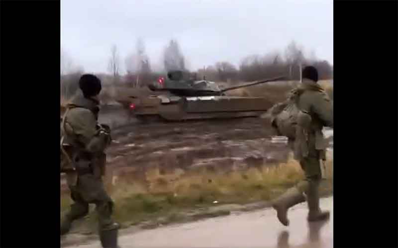 Танки Т-14 Армата на полигоне в Казани сняли на видео мобилизованные солдаты