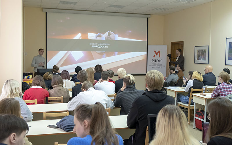Интенсив МИДиС «Смотри в будущее» Челябинские обувщики поддержали начинающих дизайнеров