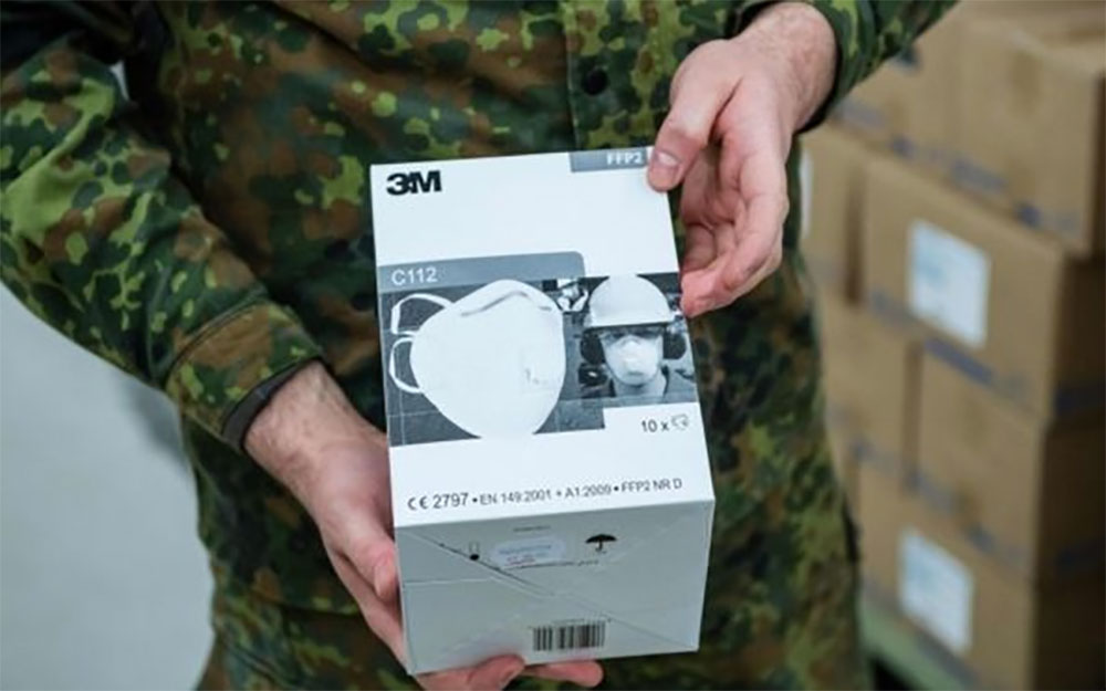Медицинские маски 3М Ближайшие союзники США обвиняют Трампа в масочном пиратстве