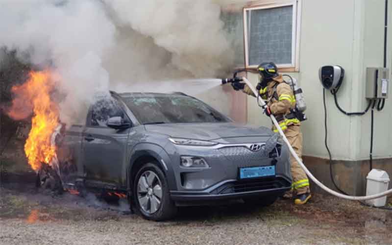 hyundai kona electric В электрокарах Hyundai, и не только, горят аккумуляторы LG