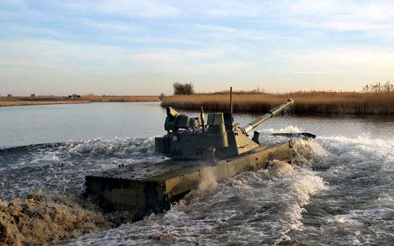 Плавающий танк ВДВ «Спрут-СДМ1» прошел проверку морем