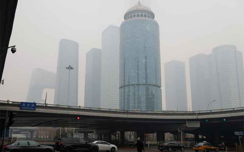 Праздновать Новый год в Китае мешает сильный смог