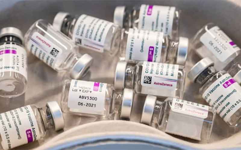 В Италии изъяли партию вакцины AstraZeneca после смерти человека